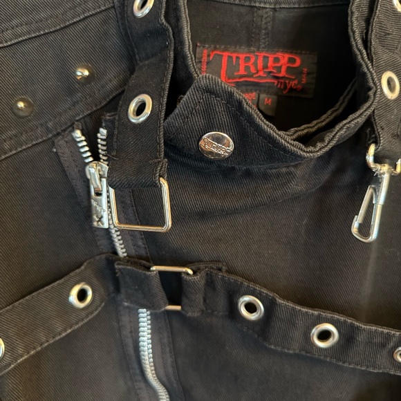 Y2K Tripp NYC Vintage Trench Coat w/ Buckles - Picture 4 of 16